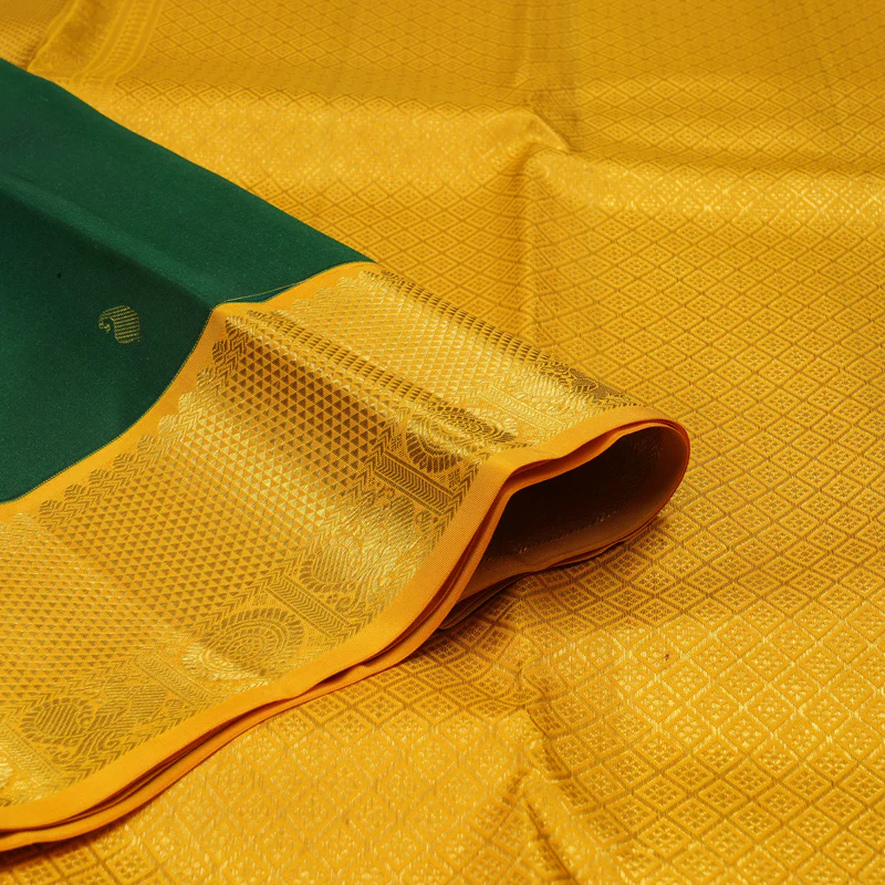 Hayagrivas Handloom Dark Green Kanjivaram Silk Saree with Yellow Border KSBE127C12-3 - Image 4