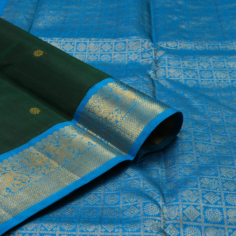 Hayagrivas Handloom Karum Pachai Kanjivaram Silk Saree with Ananda Blue Border KBE2075A3-2 - Image 3