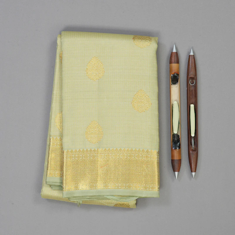 Hayagrivas Handloom Light Elaichi Green Kanjivaram Silk Saree KBE1494J1-1 - Image 2