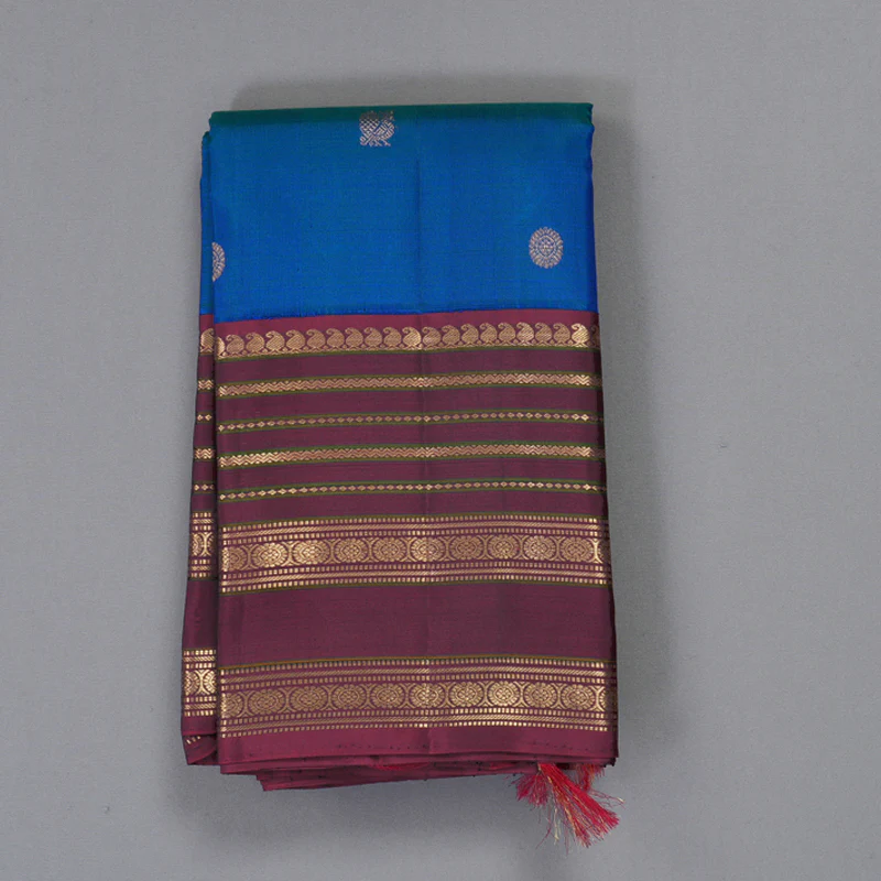 Hayagrivas Handloom Mayilkazhuthu Kanjivaram Silk Saree with Burgundy Border KBF257E21-4 - Image 2