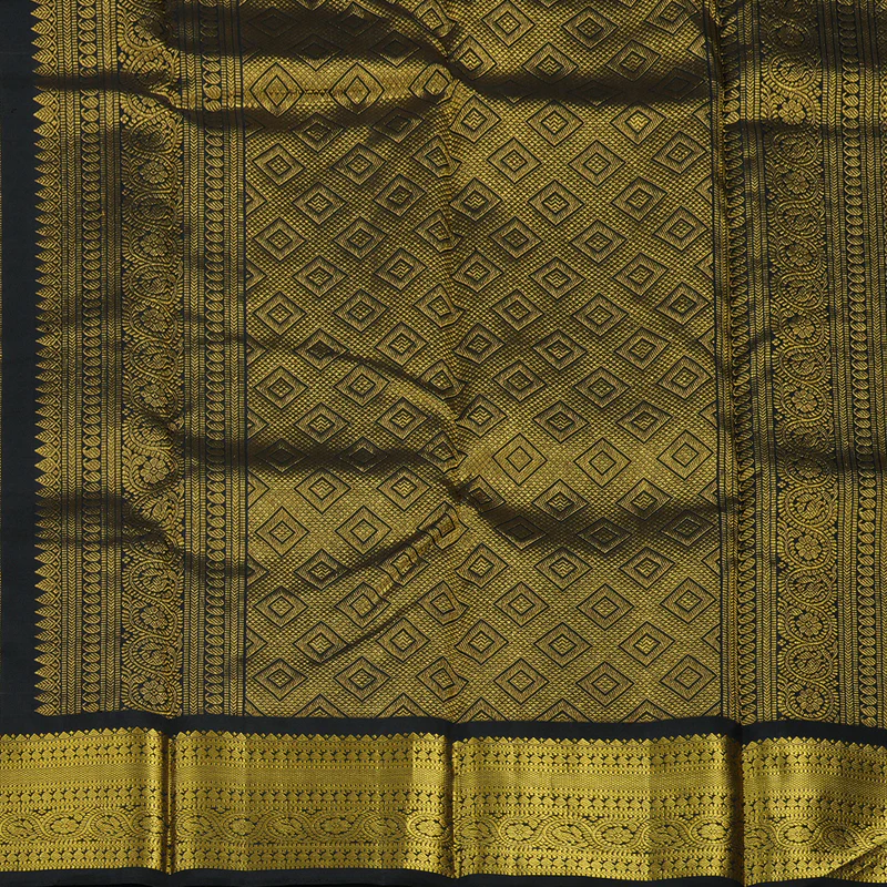 Hayagrivas Handloom Orange Kanjivaram Silk Saree with Black Border KBE2221B12-1 - Image 7