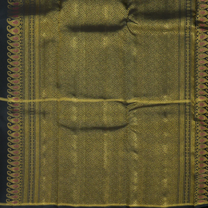 Hayagrivas Handloom Parrot Green Kanjivaram Silk Saree with Black Border KBF361F4-1 - Image 5